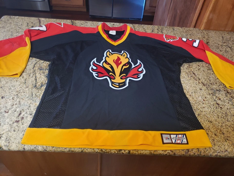CALGARY FLAMES Jersey #3 Horse Blasty Alternate Black Third - Dangle - SZ S/M - Image 2 of 4