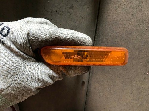 BMW 3er E46 Seitenblinker Seitenblinkleuchte Kotflügel links 8382104 123955