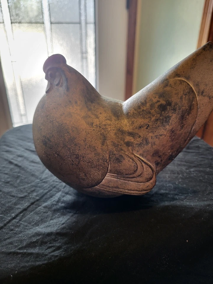 ESCULTURA JAPONESA DE HIERRO FUNDIDO DE COLECCIÓN GALLINA BELLAS ARTES DECORATIVAS JAPÓN SIGLO XX. Foto 3 de 4
