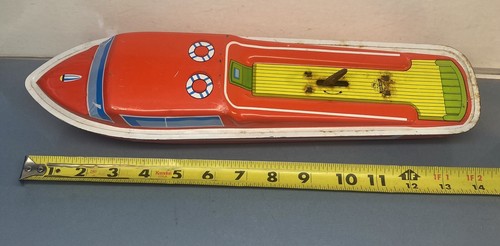 Vintage The Ohio Art Co Tin Wind-Up Toy Motor Boat Parts or Restoration Display - Picture 2 of 11