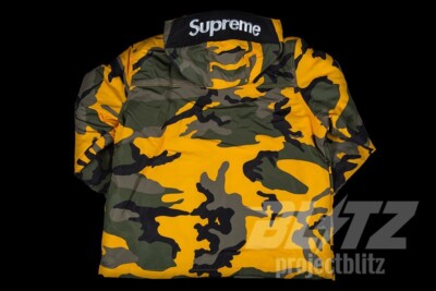 FW17 SUPREME HOODED LOGO HALF ZIP PULLOVER JACKET YELLOW CAMO SIZE