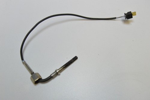 Mercedes W204 Abgastemperatursensor A0071537528 C350CDI 2014 RHD 2207589