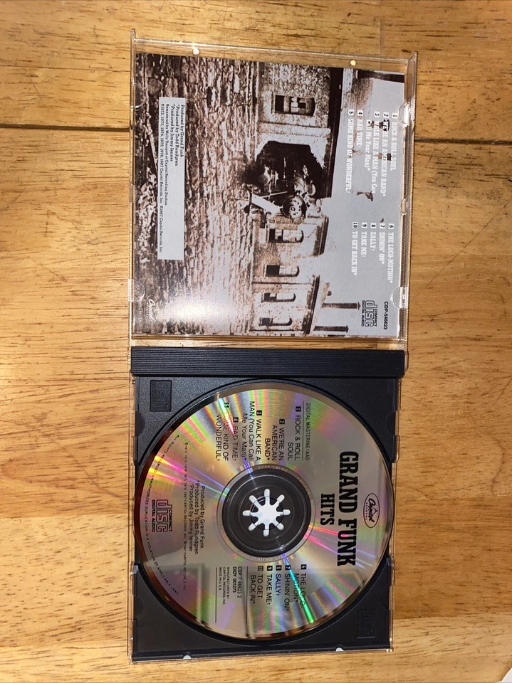 Grand Funk Hits US CD Early Capitol Records Issue With No Bar Code! - Image 3 of 4