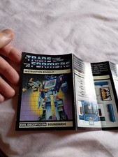 Genuine G1 transformer  soundwave manual 1984.