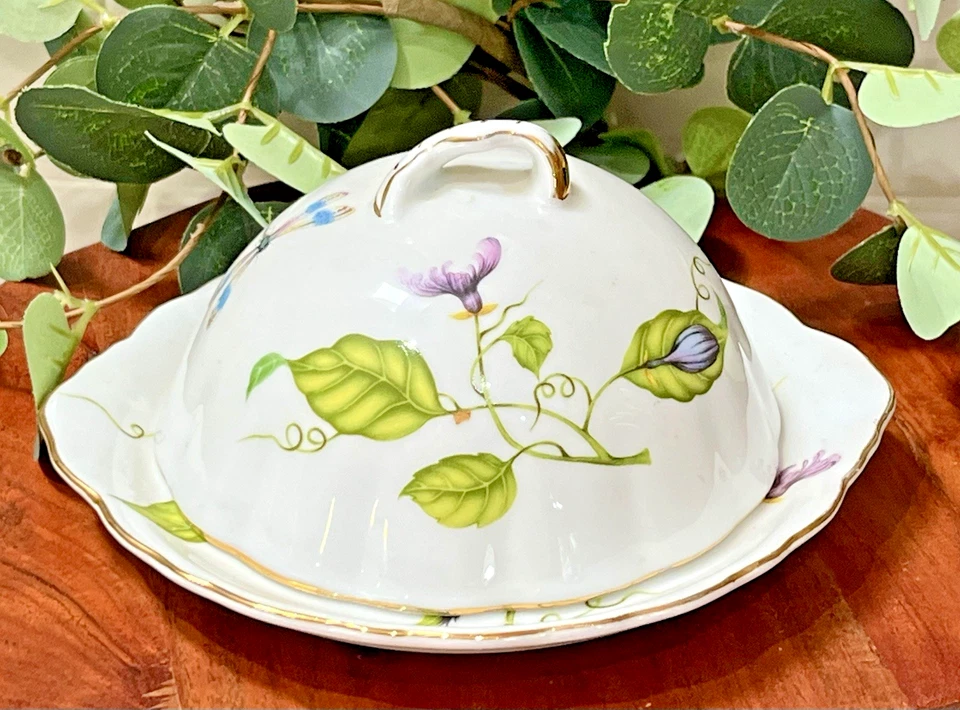 Plato cubierto de mantequilla/queso I. Godinger & Co. Jardín mariposas abejas vides Foto 3 de 4