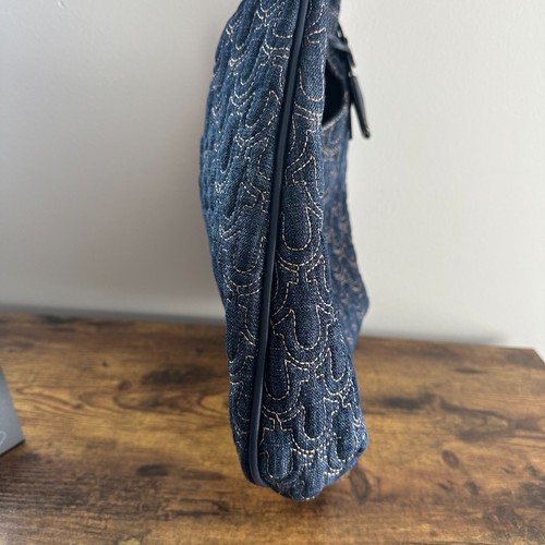 NWT True Religion Blue Denim Hobo Shoulder Bag Quilted Gold Horseshoe Women - Picture 2 of 5