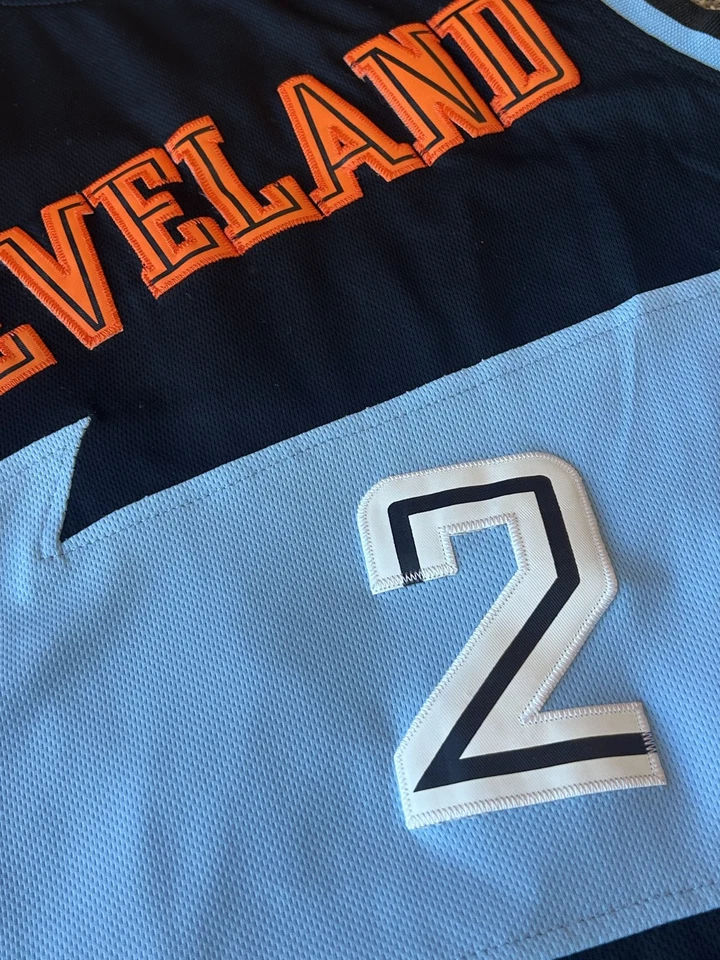 Футболка Cleveland Cavaliers Kyrie Irving Adidas Hardwood Classics большая NBA Cavs - Изображение 4 из 4