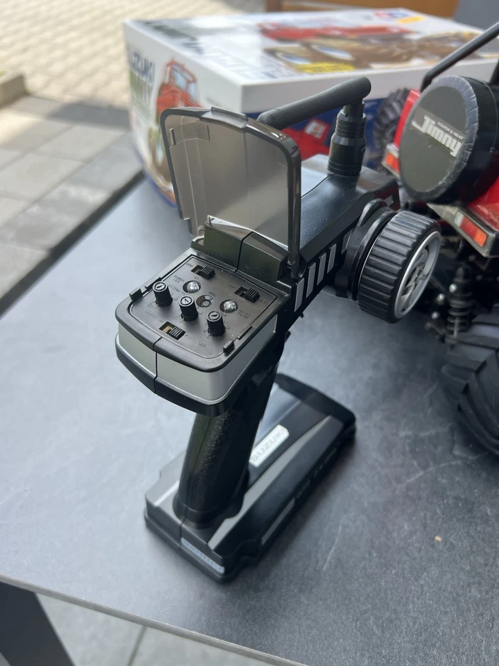 Suzuki Jimny SJ30 Wheelie TAMIYA - Bild 4 von 4