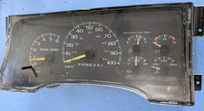 1995-1998 Chevrolet Silverado Gauge Cluster Speedometer Instrument 16176841 Oem