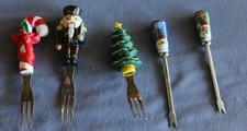 5 Piece Christmas Holiday Theme Forks / pics for d'Oeuvre, Appetizer,  5" New