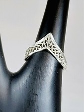 VINTAGE STERLING SILVER RING CROWN SHAPE