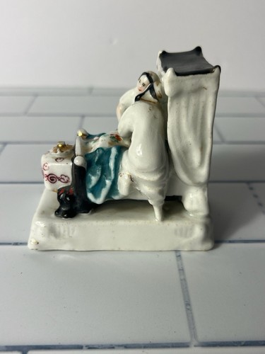 Fairing Figurine The Last To Bed To Put Out The Light - Picture 2 of 9