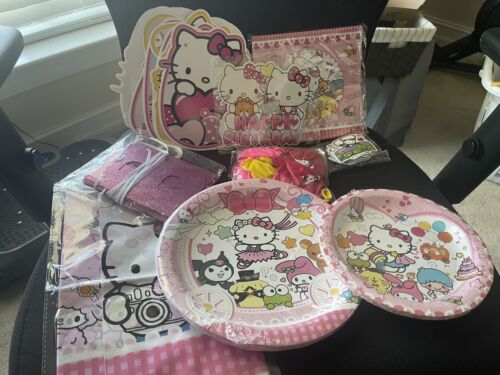 Hello Kitty Birthday Party Supplies Decorations And Tableware Serves 10 (Lot 4)