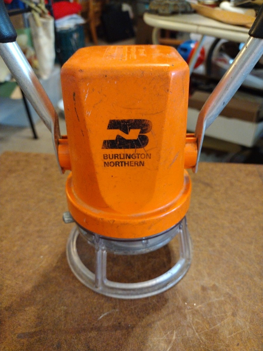 Burlington Northern Starlite 222 Flagging Headlight Lantern Orange
