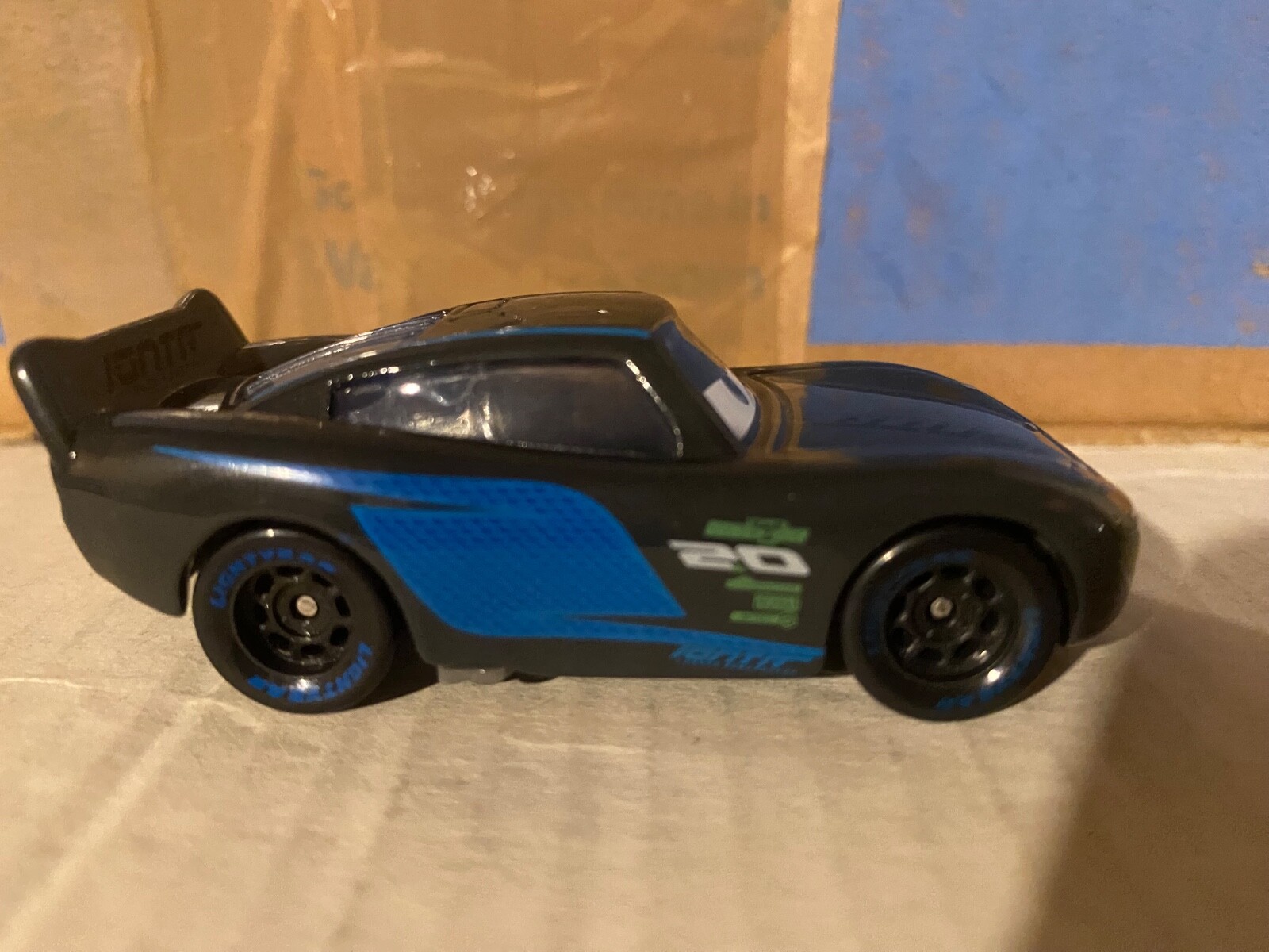 Picture 6 of 12