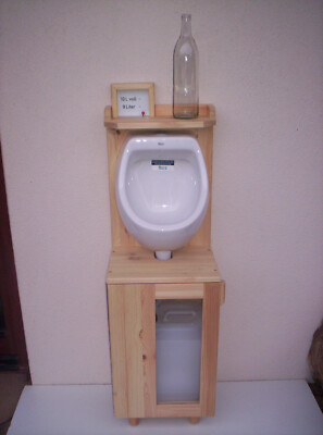 Düngen mit Urin, Harnstoff Dünger, Flüssigdünger,  Dünge Urinal, Komposttoilette