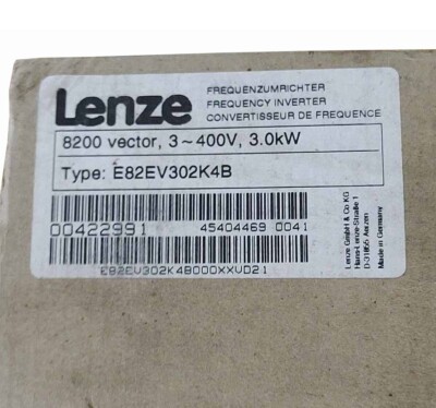 E82EV302K4B NEW LENZE E82EV302_4B Frequency Inverter 8200 Vector 3.0kW