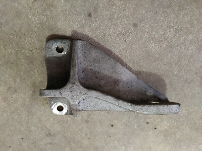 ARCTIC CAT SNOWMOBILE 2002-2008 MC Z 570 RIGHT REAR ENGINE BRACKET #0708-132