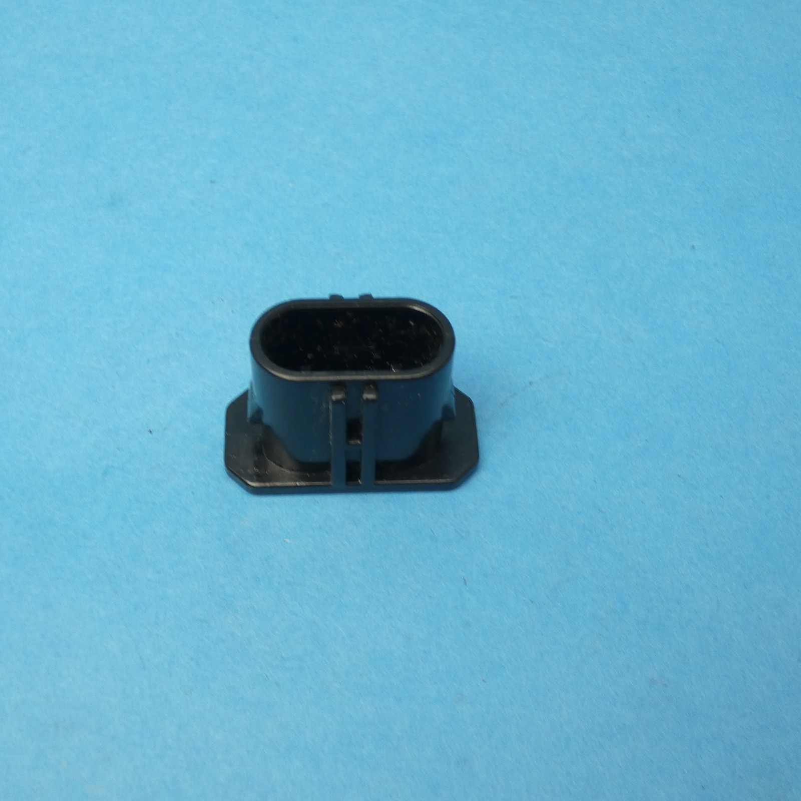 Enphase Q-SEAL-10 Qty 1 IQ Female Cable Sealing Cap For Unused Connectors IP67