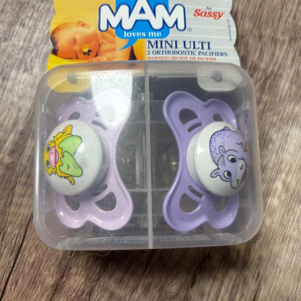 MAM Loves Me Mini Ulti Silicone Sassy Pacifiers 0-4 Months Lavender, RARE, VTG - Image 2 of 4