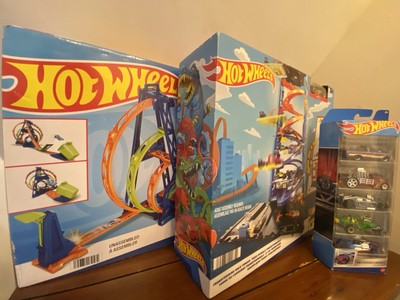 Hot Wheels City Transforming Race Tower Triple Loop Kit Exposed Engines Konvolut