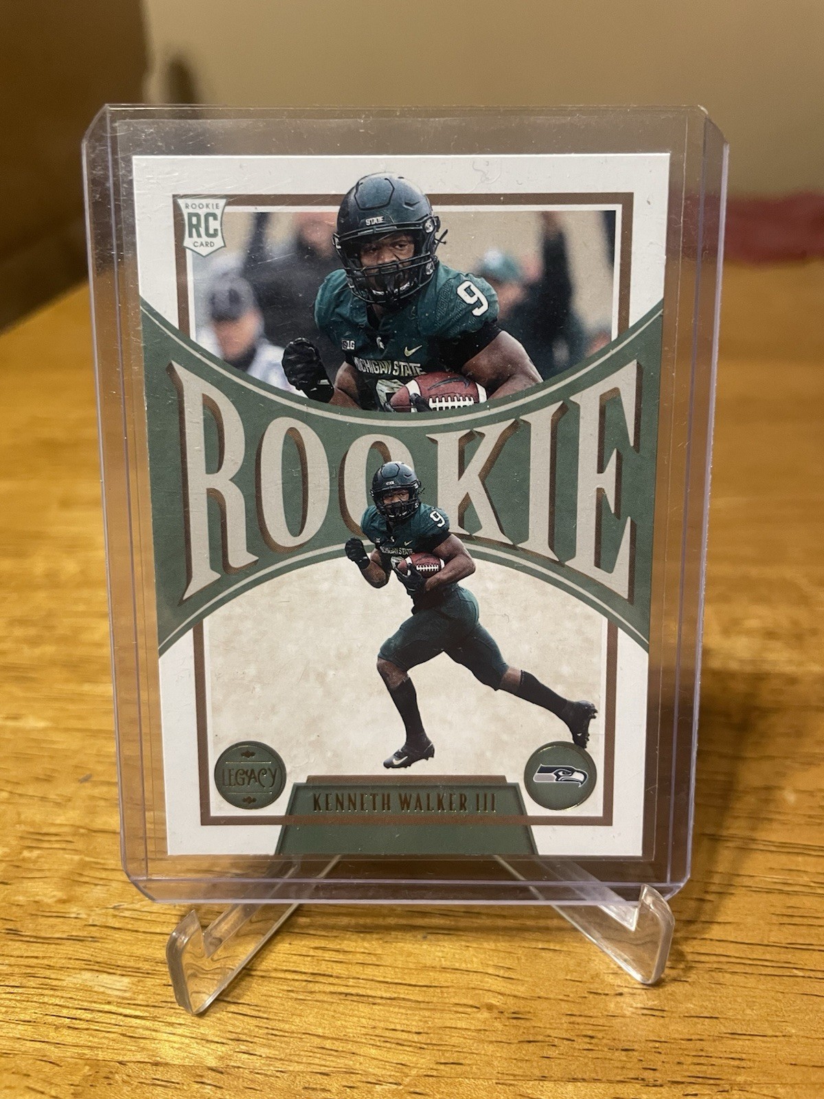 2022 Panini Legacy - Rookies Kenneth Walker III #158 (RC)
