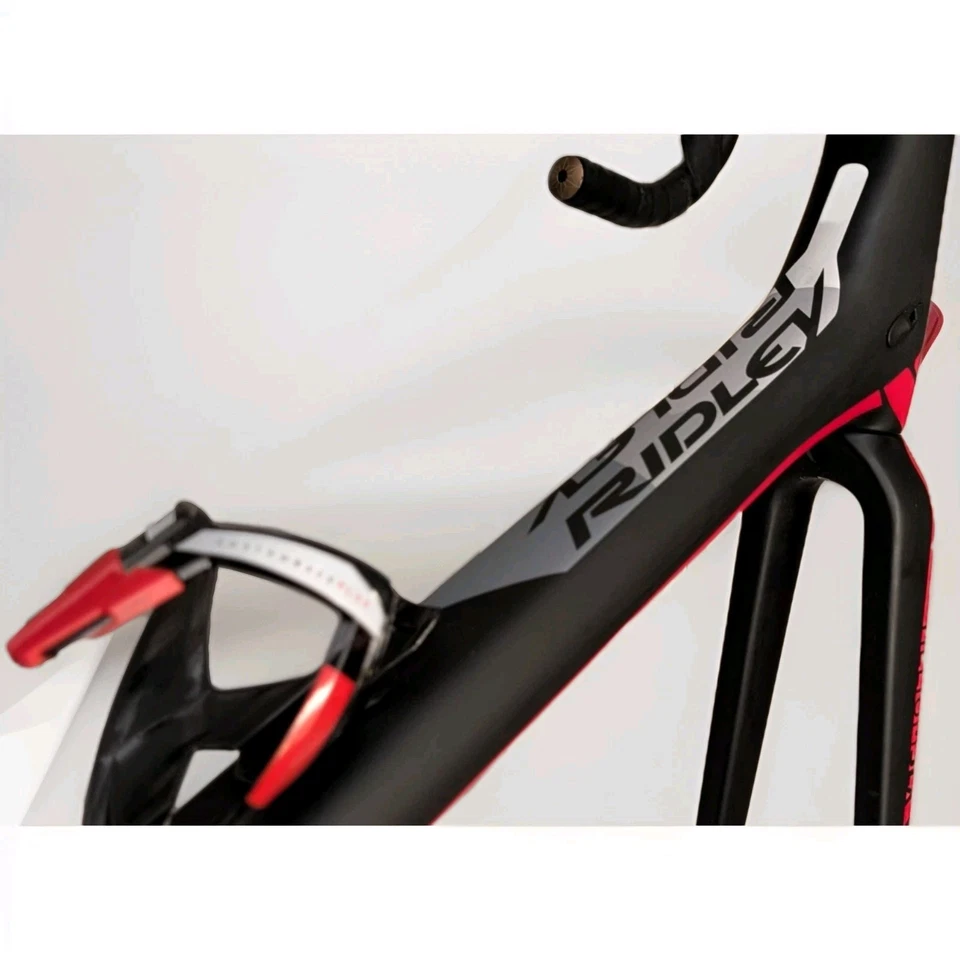 Bicicleta Ridley Helium SLX Carbono 58 cm | Cabina con cremallera | Medidor de potencia Dura Ace | Como está Foto 3 de 4