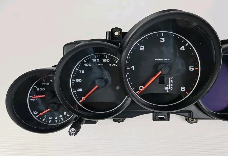 7P5920954S Porsche 958 Cayenne (92A) 2015 дизельный спидометр приборная панель - Изображение 2 из 4