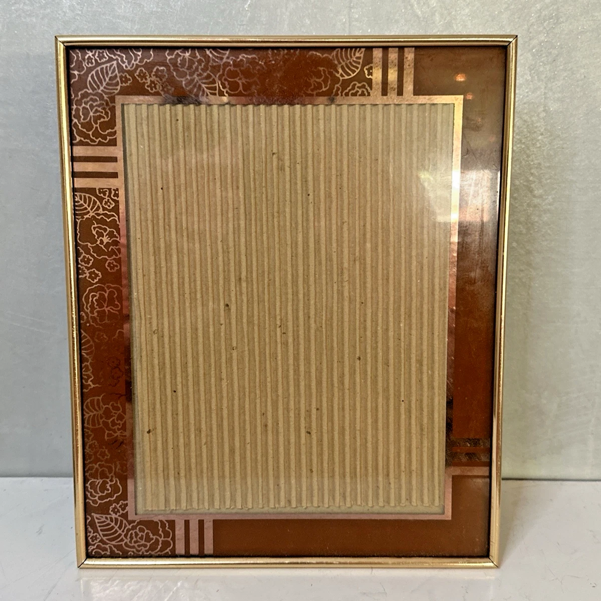 Gold Antique Collectible 1920-1949 Time Period Manufactured Frames