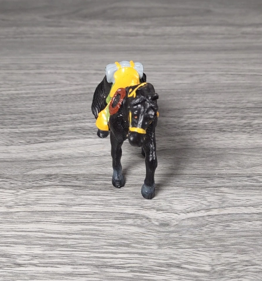 Silla de montar Bullyland caballo negro hecho en Alemania vaquero occidental Foto 3 de 4