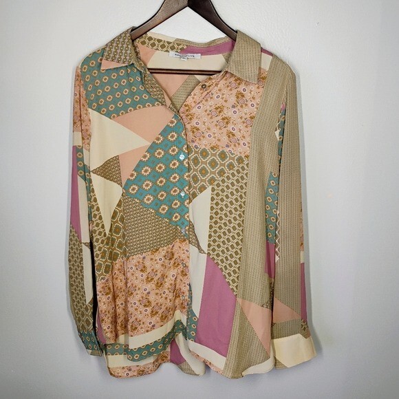 Rose + Olive Patchwork Quilt Button Up Top Womens… - image 11