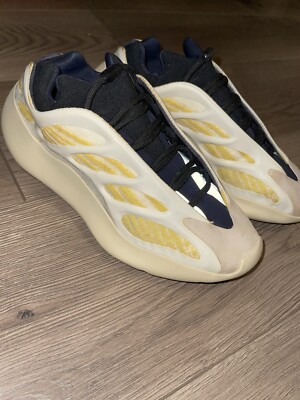 Size adidas Yeezy 700 V3 Safflower 194820625595|