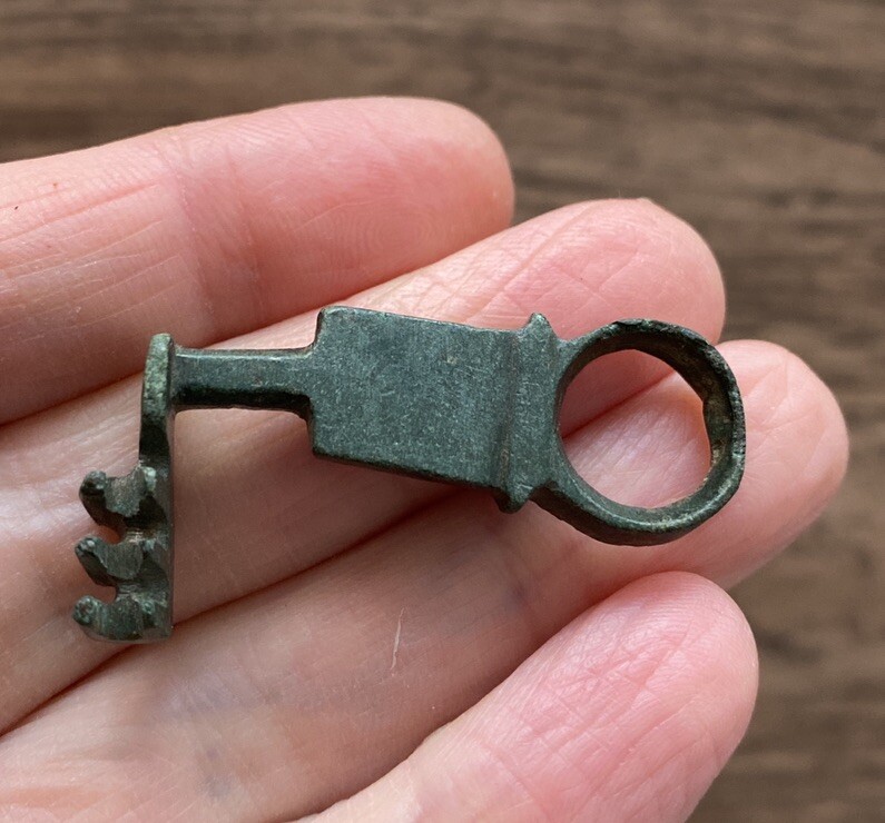 (1ST-2ND CENTURY BRONZE