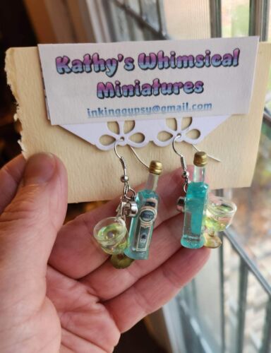  Green Tree Absinth FairyBottle/cup-Miniature l♡vers handmade Earings - Afbeelding 1 van 8