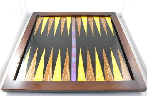 Vintage Butterfly Wing Backgammon Board Wood Frame Glass Top 17.5" **Condition - Picture 4 of 17