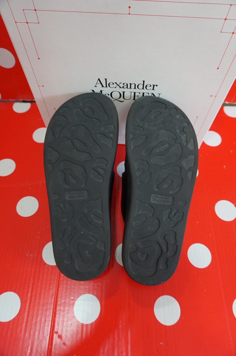 Alexander McQueen クロスストラップサンダル 40サイズ Tバー ケージ サンダル | ブラック | Alexander McQueen JP