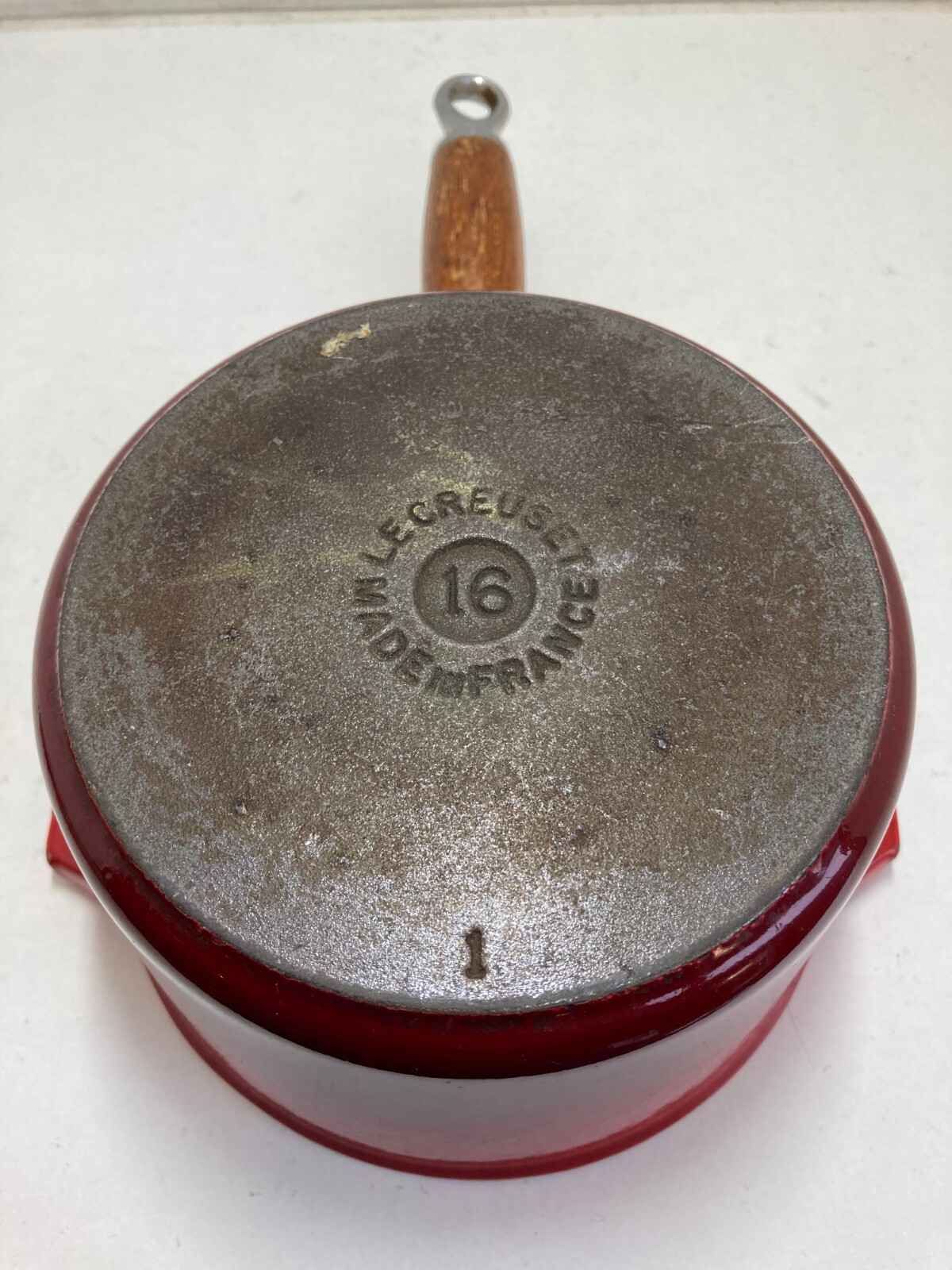 LE CREUSET Red Milk Pan Saucepan Spout 6" 16cm Teck Handle Vintage