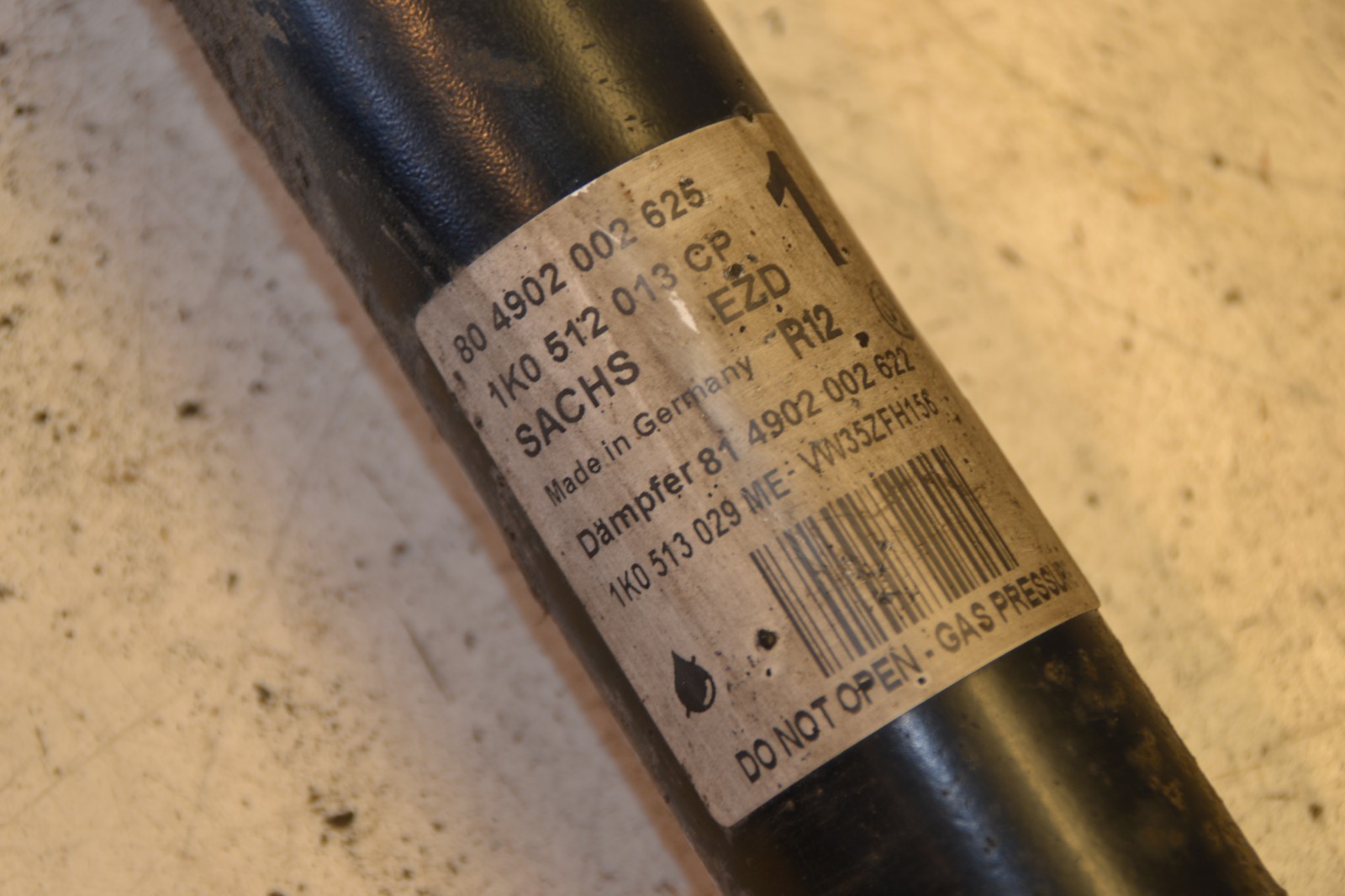 VW Golf Shock Absorber Right Rear 1K0512013CP Mk6 Rear Suspension Leg