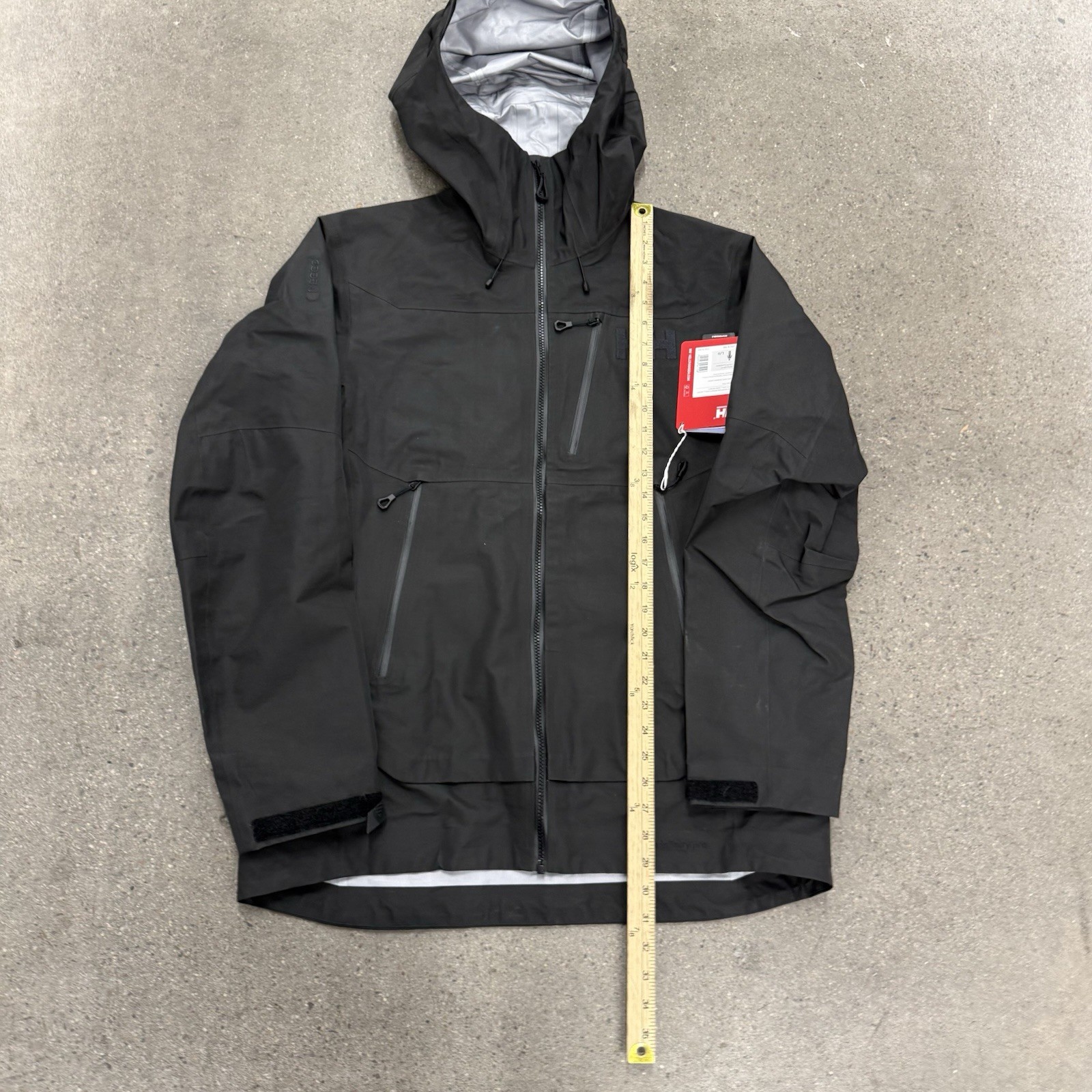 Helly Hansen Men's Odin Mountain Infinity Shell Size Large NWT Black image 2
