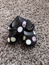 Pediped little girl sz. 0-6 mo. brown polka dot design Mary Jane shoes. Adorable