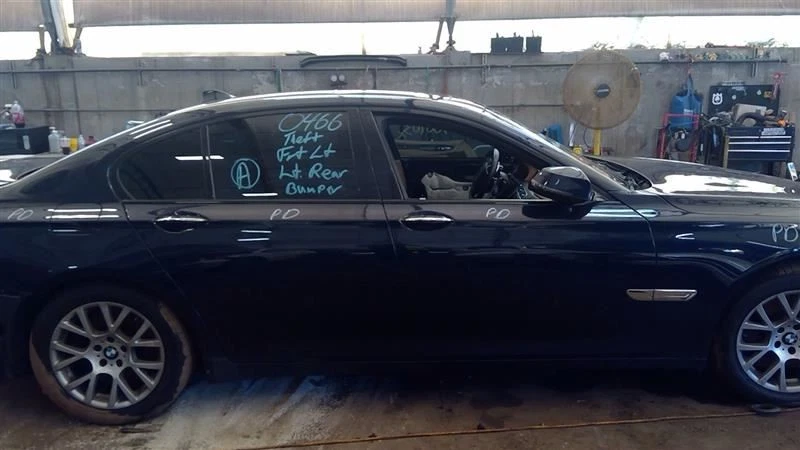 Wheel 18x8 Alloy 7 V Spoke Fits 10-17 BMW 535i GT 5531873 - Image 4 of 4