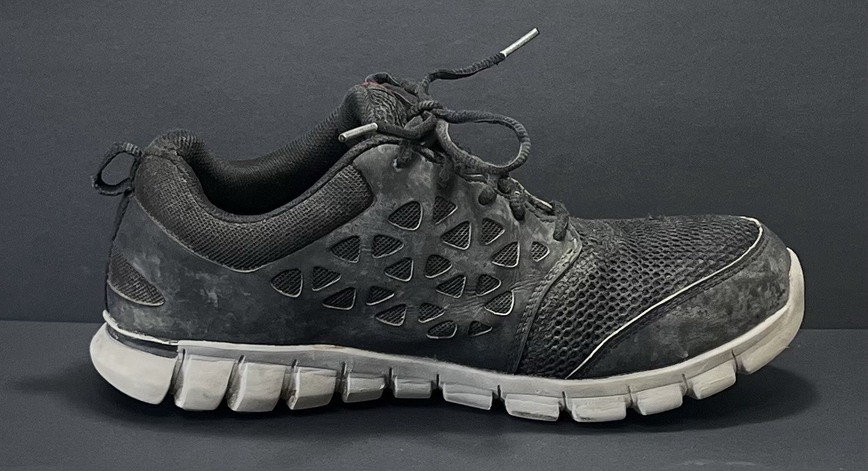 REEBOK Sublite Cushion Men’s Alloy  Toe Work Shoes Sz 9.5M