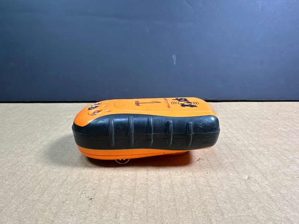 SPOT Satellite Personal Tracker Handheld GPS Transmitter Safety Alert Hiking - Image 4 of 4