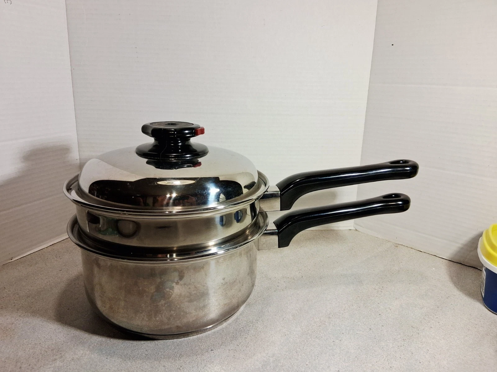 Royal Giant Waterless Greaseless Cooking System 3 qt Pan Lid Strainer Steamer