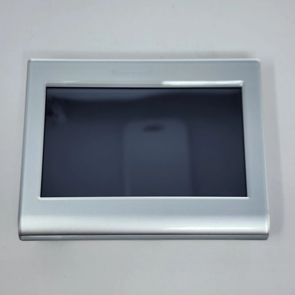 Honeywell RTH9585WF Programmable Smart Color Thermostat in Gray, A - Image 3 of 4