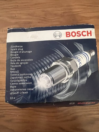 Bosch Spark Plugs For BMW - Pre-Gapped ZGR6STE2, Fits Multiple Models 10 thumbnail image