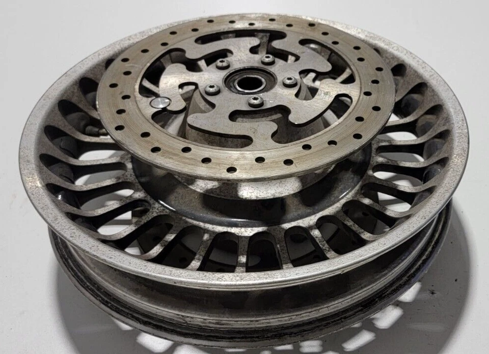 Rueda delantera con rotores de freno Harley Davidson Road King 2009-2010 Foto 3 de 4