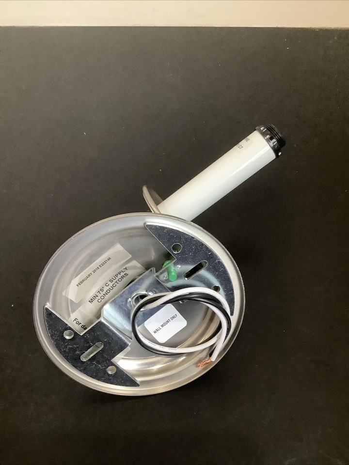 Luz individual para terraza Ginger London. Níquel satinado. 2681/SN. W11 Foto 3 de 4