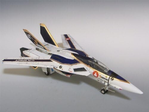 Hasegawa 1/72 VF-1A VALKYRIE 5GRAND ANNIVERSARY Fighter Model Kit from Japan - Picture 5 of 7