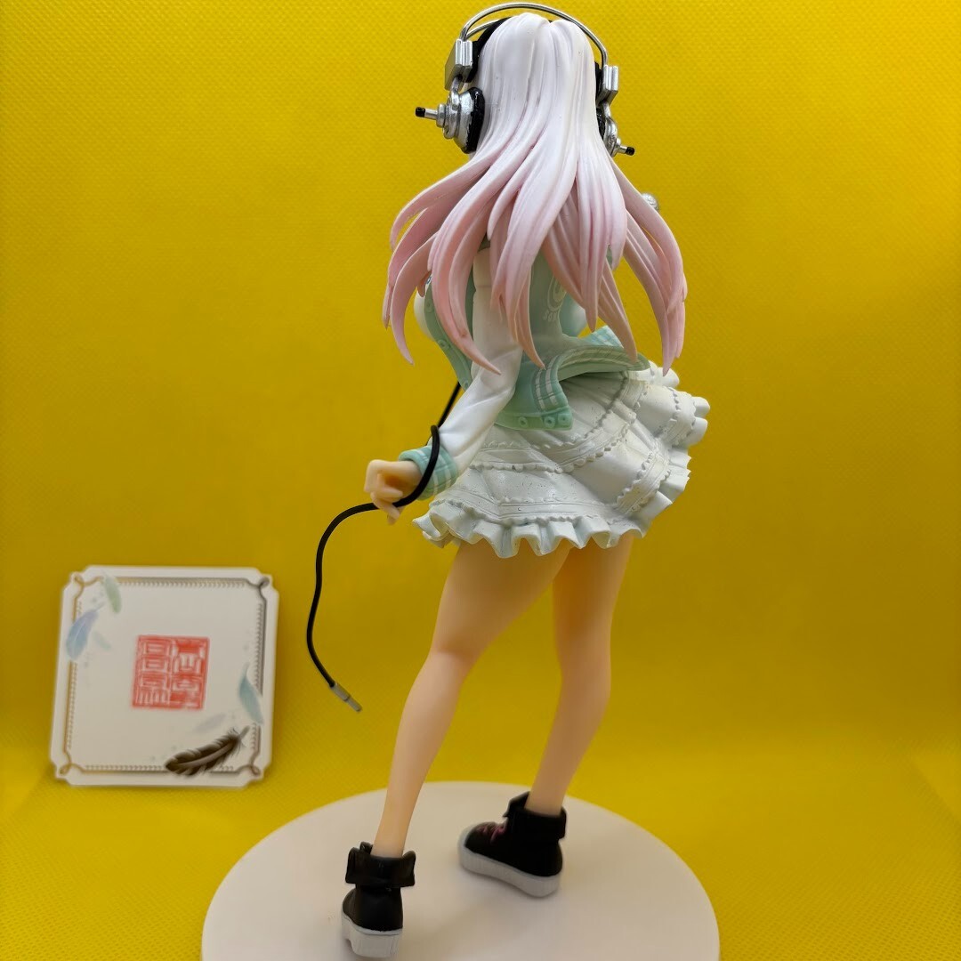 Super Sonico SQ Figure Microphone Headphone Girl Singing
